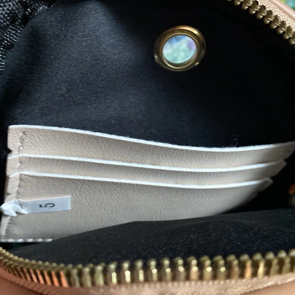 Alyssa Piju Compact Colorblock Crossbody Bag Purse Cell Phone Wallet Tan - Image 5