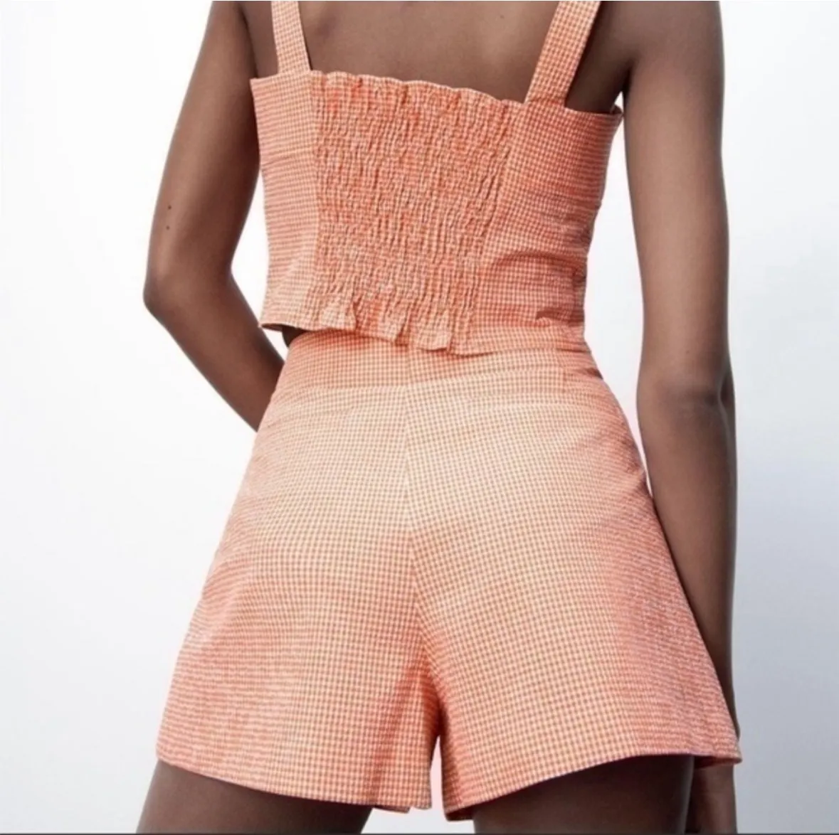 NWT‼️  HIGHWAISTED BERMUDA SHORTS SIZE SMALL - Image 4