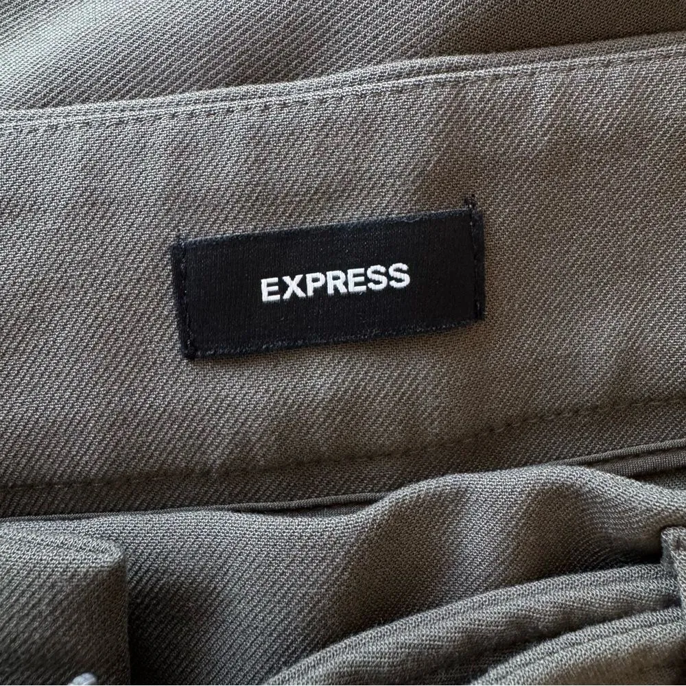 NEW EXPRESS Super High-waisted Belted Cargo Ankle Pant In Olive Green Size 10 - Image 15