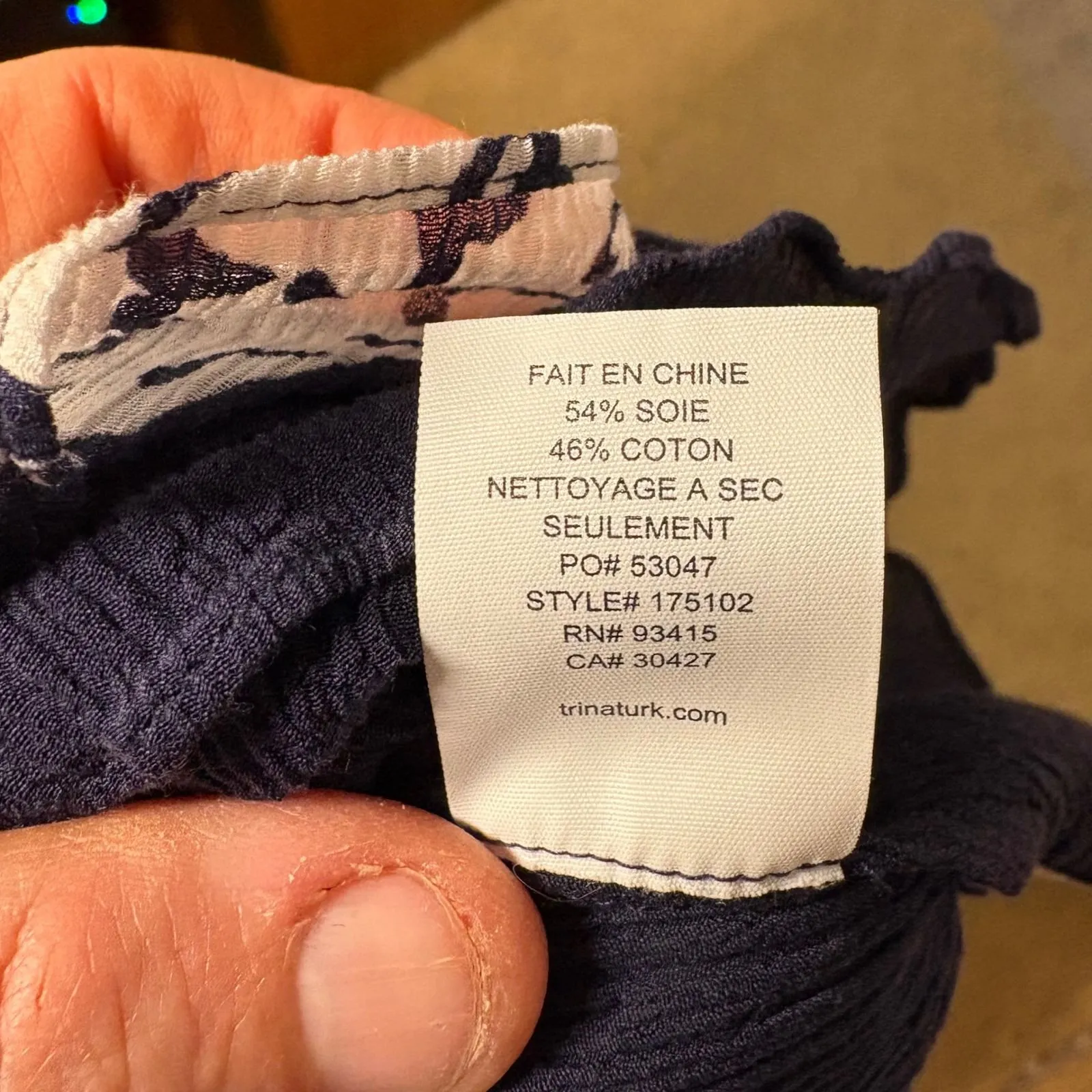 Trina Turk Ayden Navy Paisley Print Silk Blend Bell Sleeve Top Blouse size XS/S‎ - Image 8