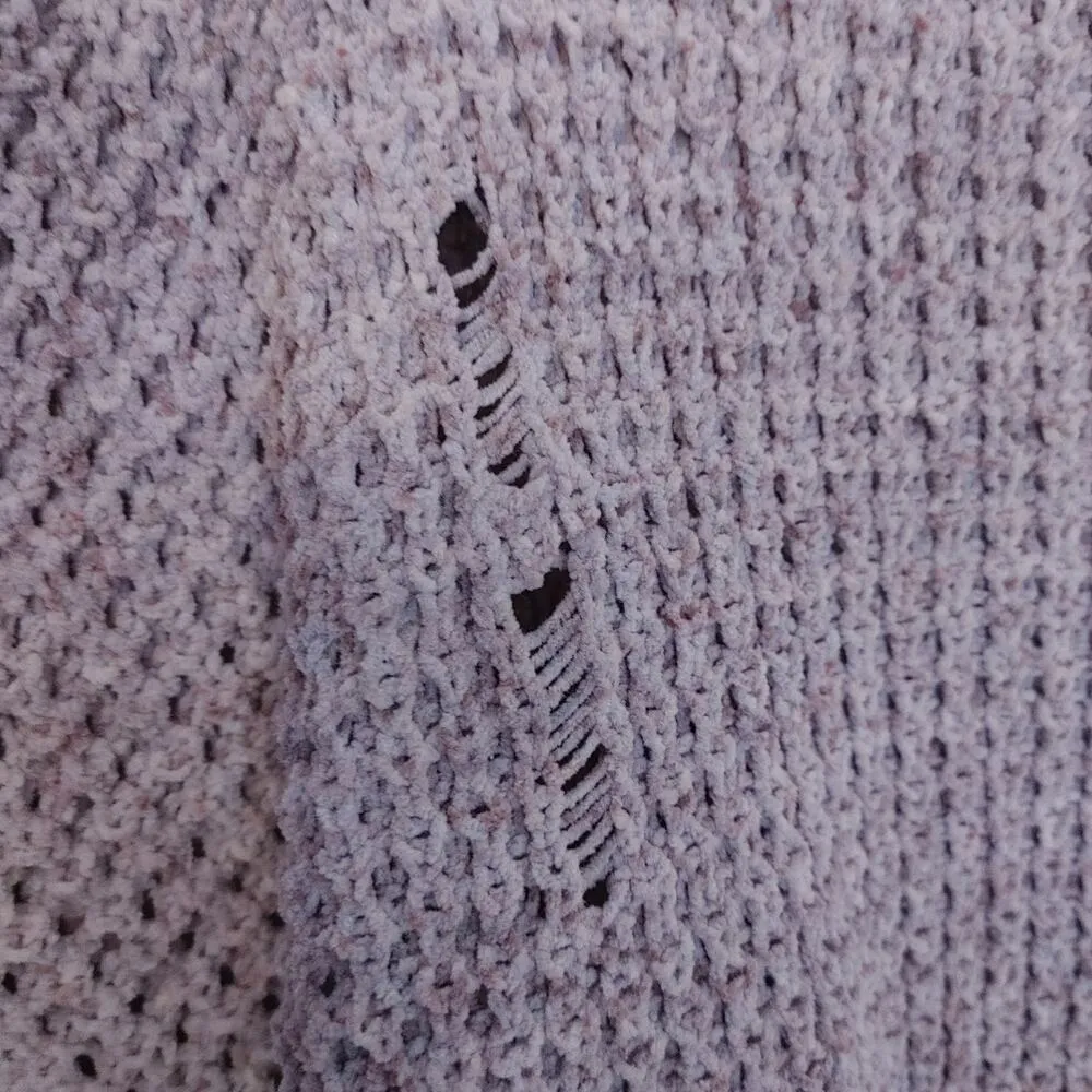 American Eagle Light Purple NWT NEW Distressed Top Sweater Size Small Soft - Image 10