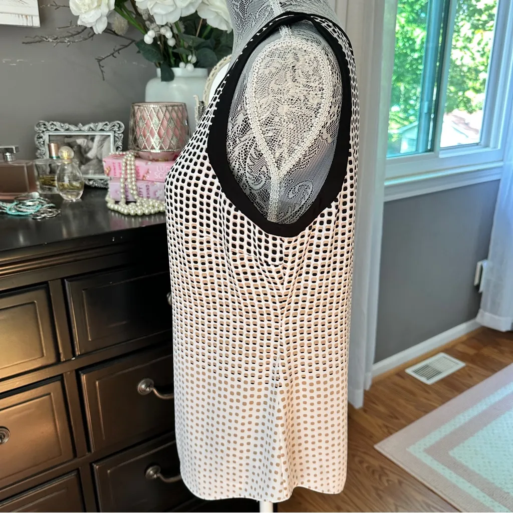 White House Black Market Polka Dot Market Grid Sleeveless Blouse Size M - Image 6