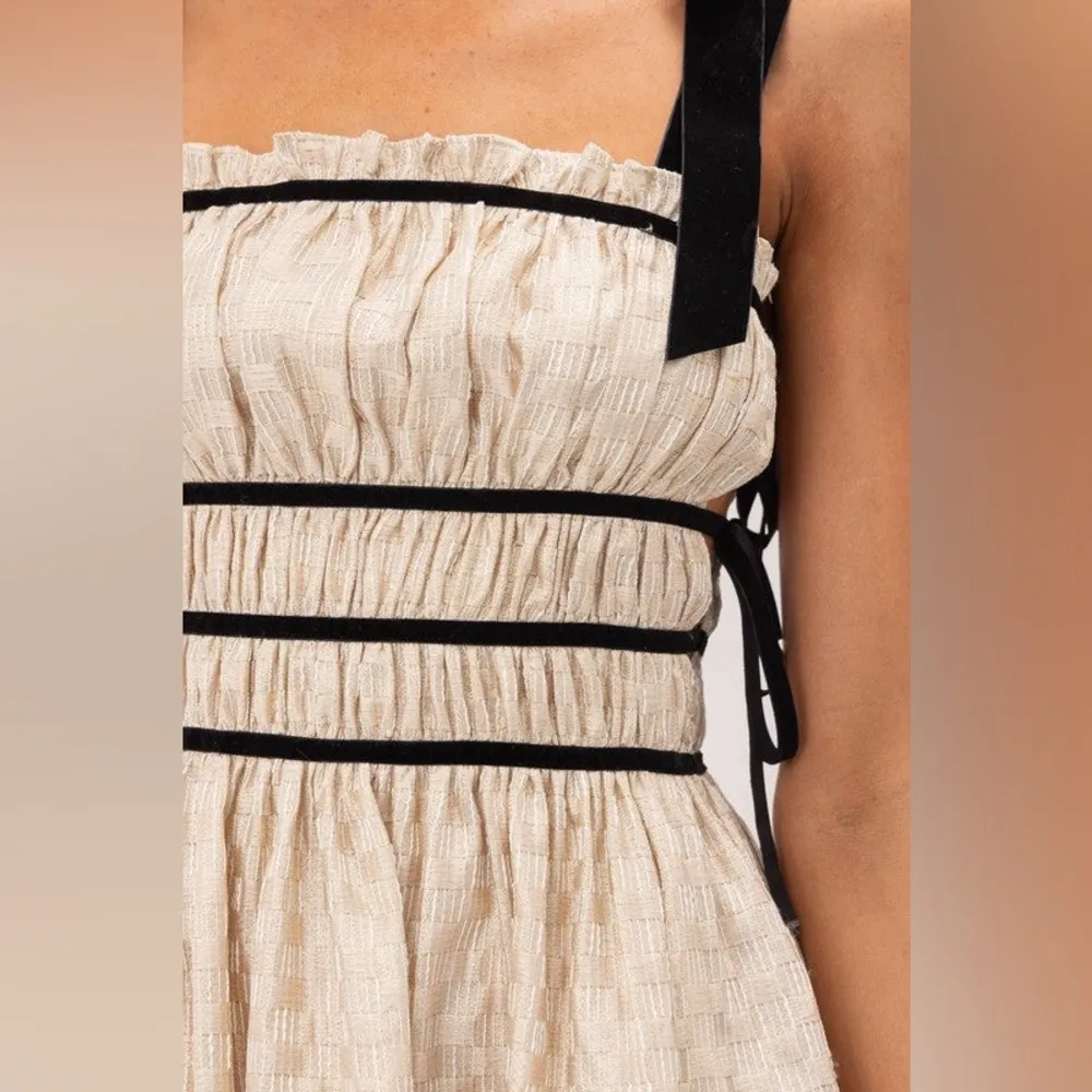 NWT Sofie the Label Claire Dress Gold Jacquard Velvet Straps Size Small - Image 8