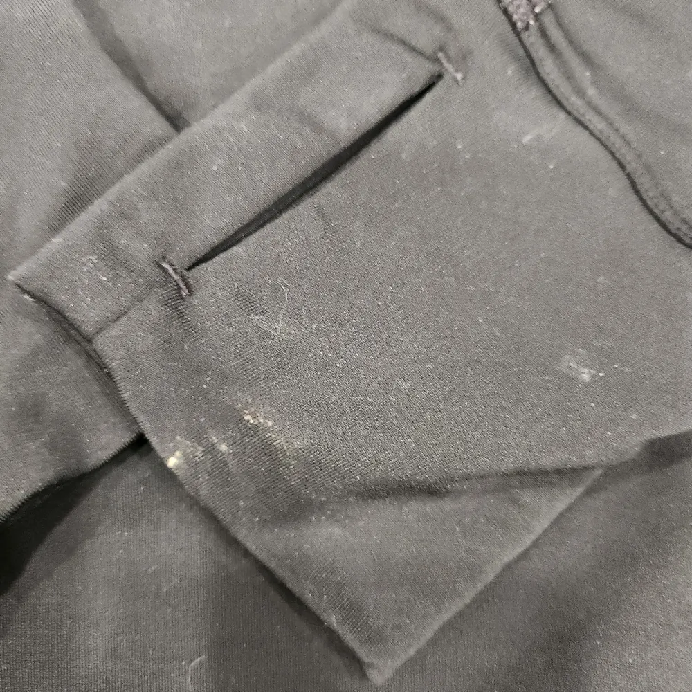 Nike Dri-Fit Black Half-Zip Long Sleeve Athletic Top Size Medium - Image 4