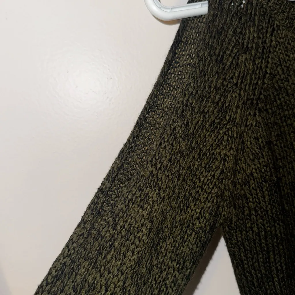 Cloth Dark Green Open Back and Open Sleeve Knit Sweater - Image 3