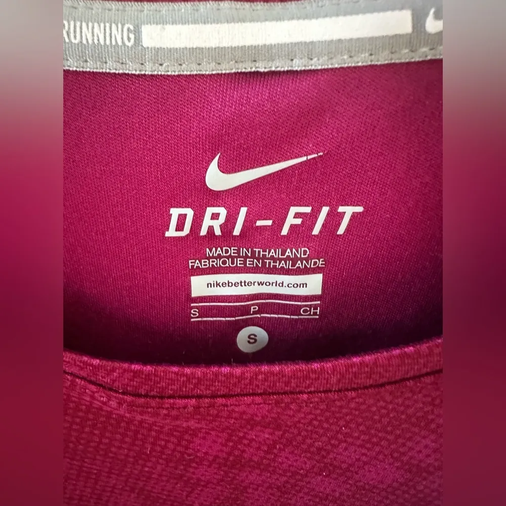 Women's Long-sleeve Dri-fit - Size Small - Image 2