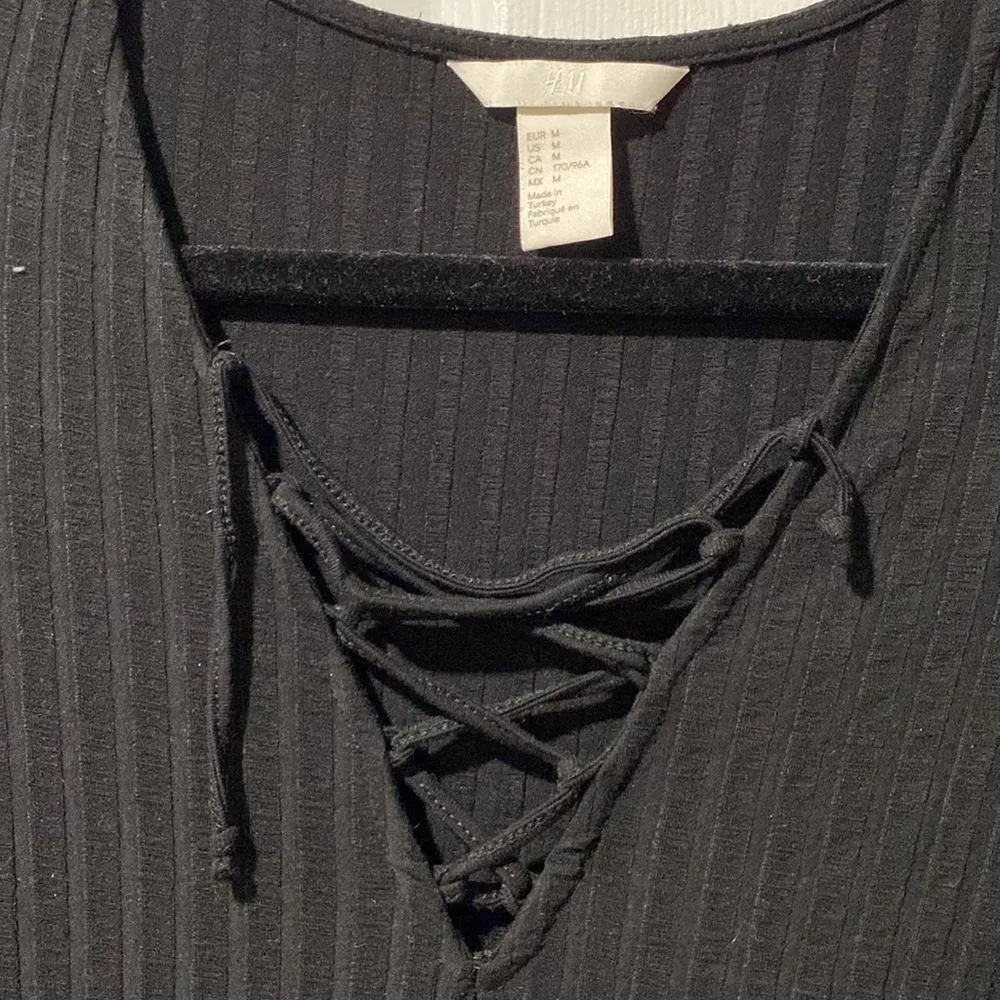 H&M bodysuit - Image 3