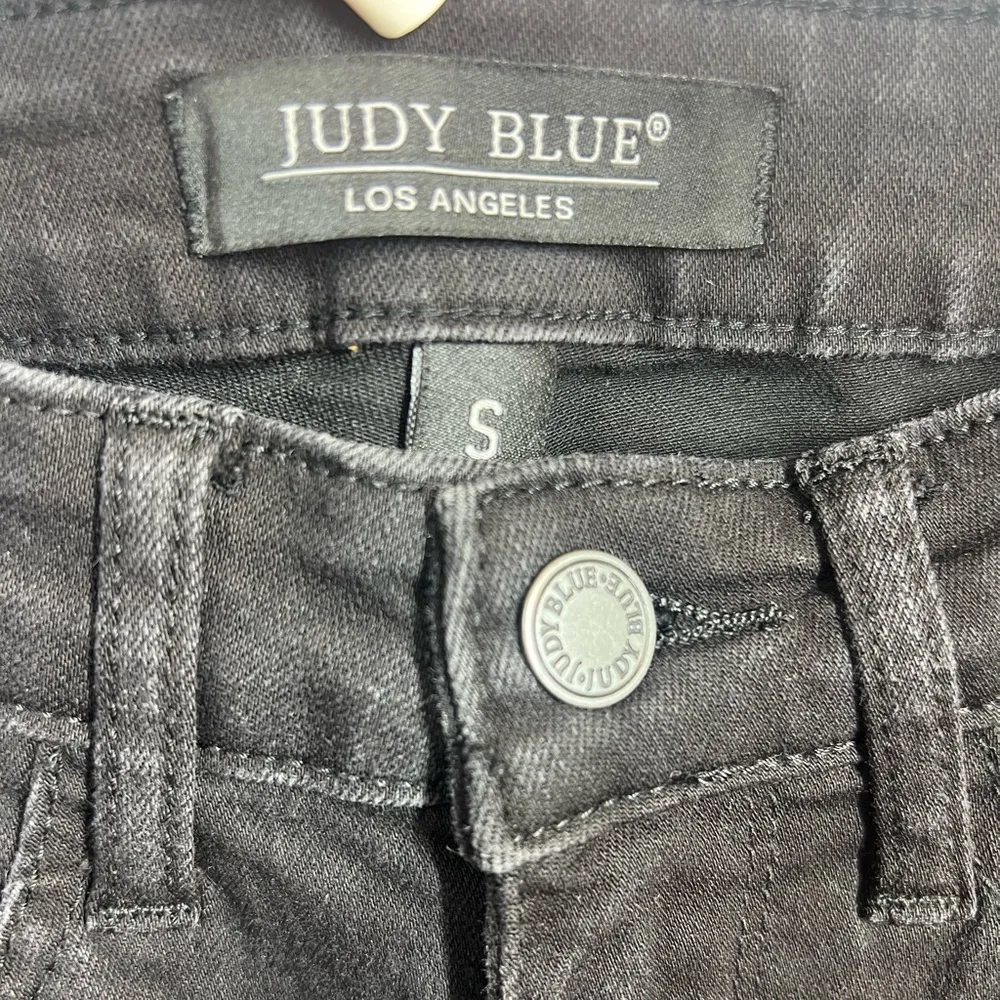 Judy Blue Cecily High Rise Bermuda Shorts Size Small - Image 6
