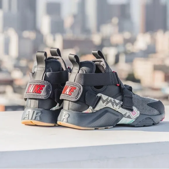 Nike AT6170-001 Huarache City Utility N7 Anthracite Light Cream Aztec W Sz 8 - Image 2