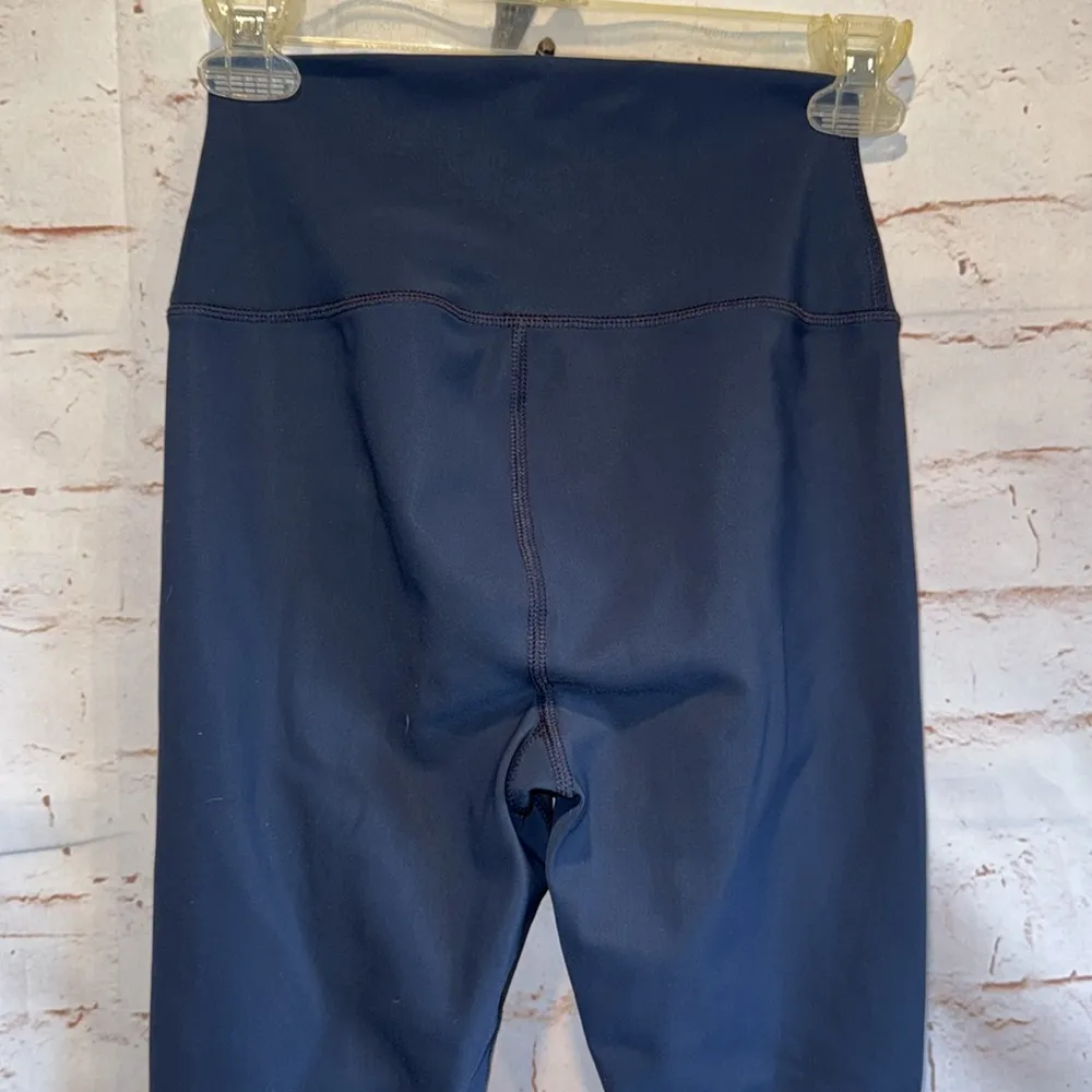 ALO YOGA Pants Womens XS Rich Navy Ripped Warrior High Waisted Leggings Athletic - Image 6