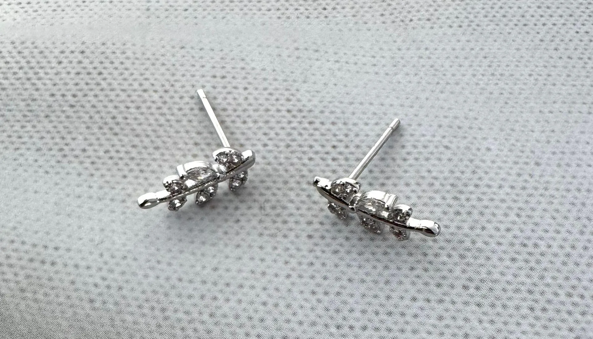 Small Tiny CZ Leaf Stud Earrings for Women Silver - Image 2