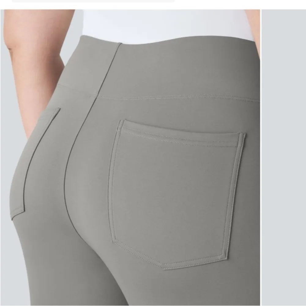 Halara Halara Flex High Waisted Back Side Pocket Slight Flare Work Pants Size XS - Image 4