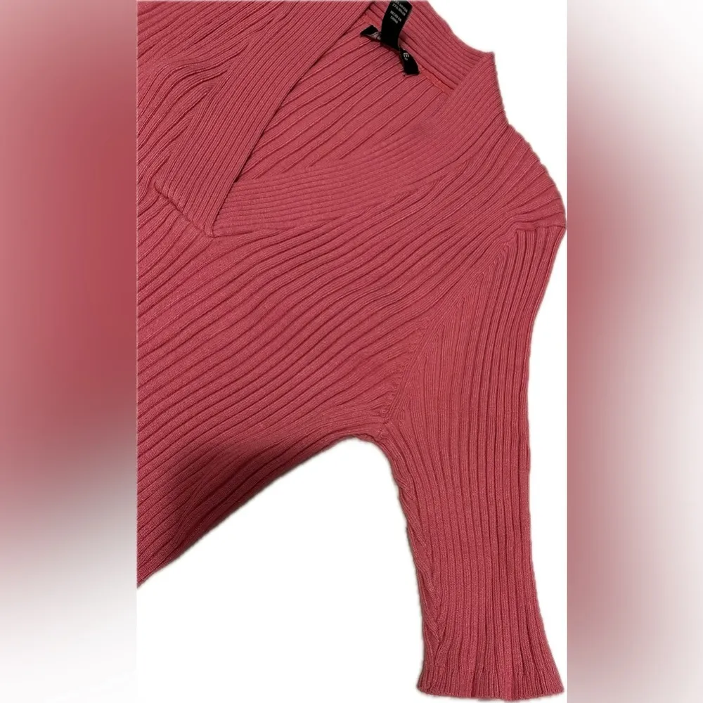 George Women's Pink Ribbed V - Image 3