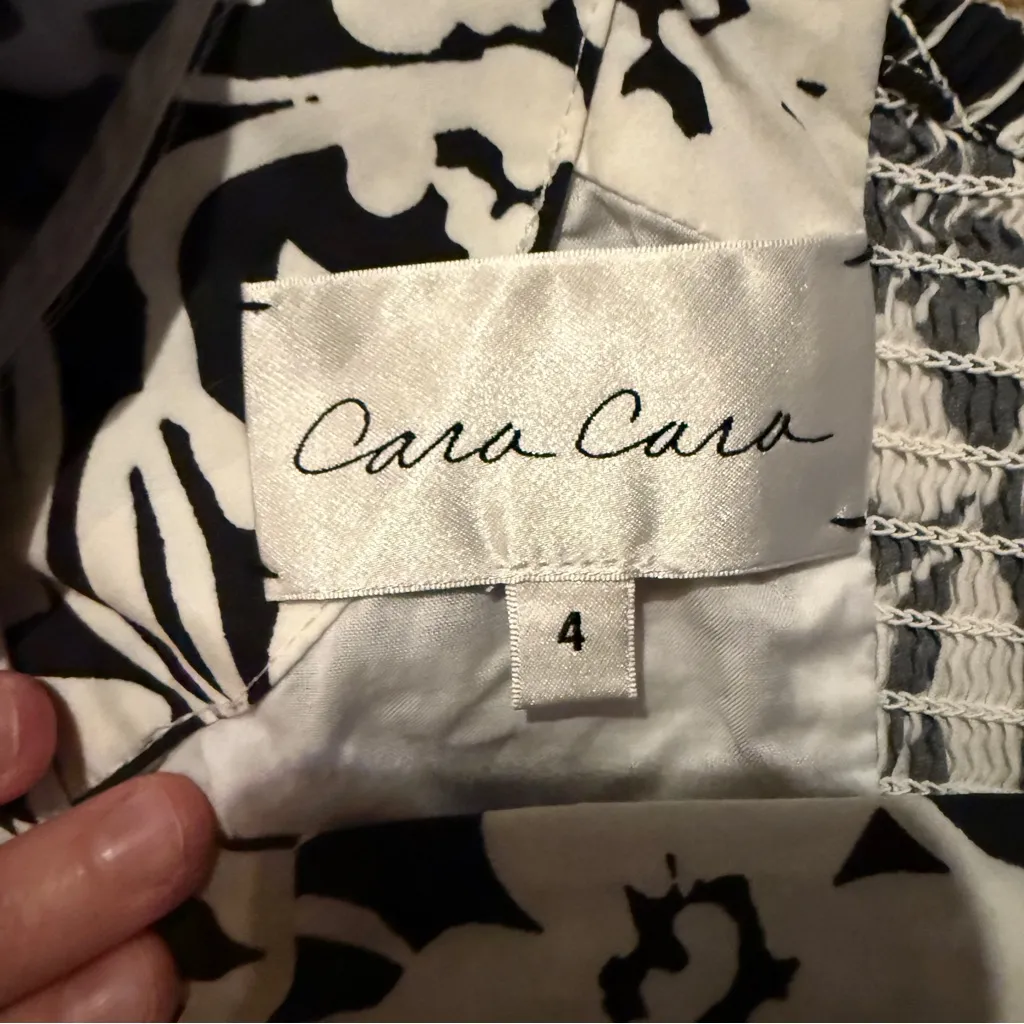 Cara Cara Hart Floral Print Black & White Half Sleeve A - Image 6