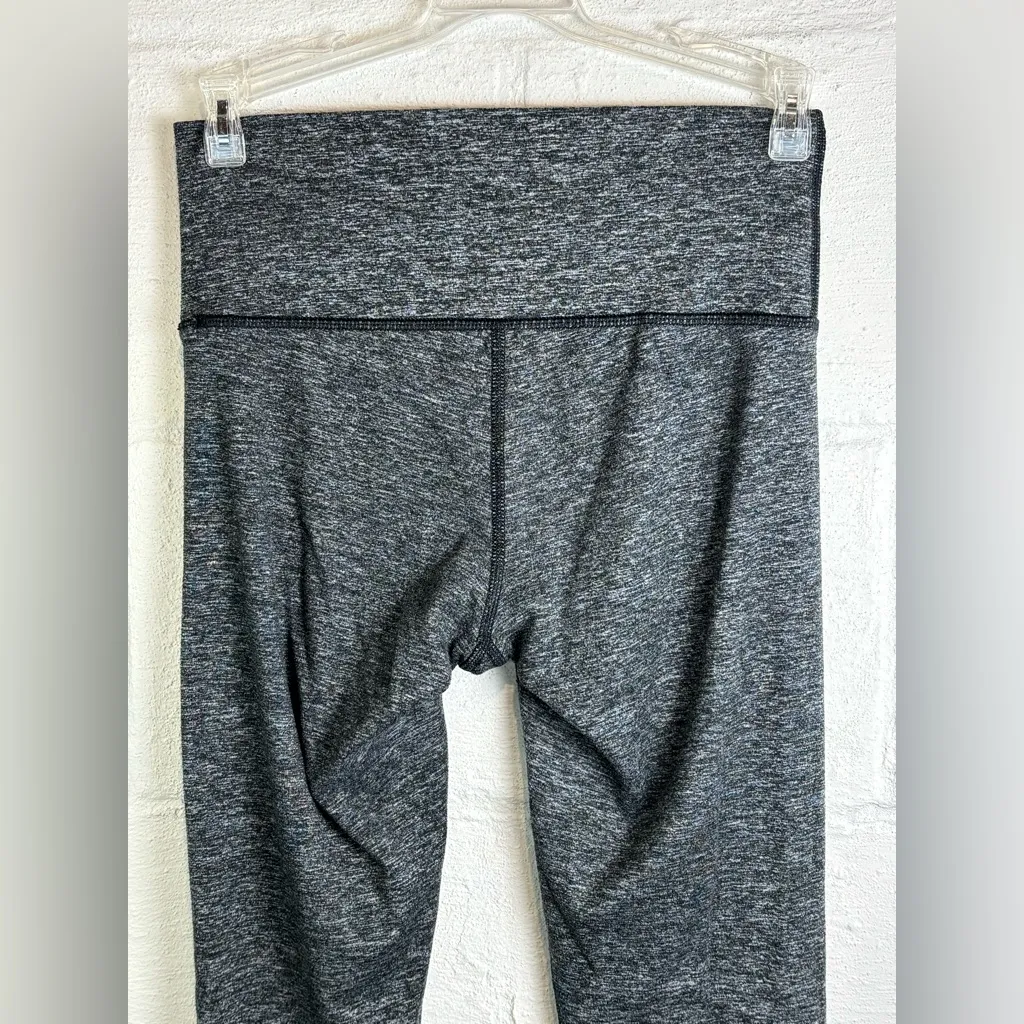 Aerie Chill. Play. Move. Full Length Woman’s Workout Activewear Grey Leggings - Image 4