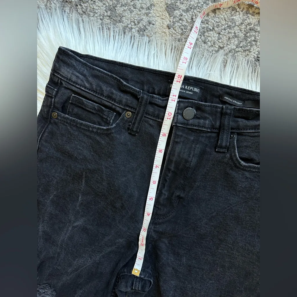 Banana Republic high rise straight jeans (SHORT) - Image 10