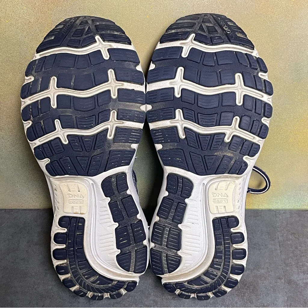 Brooks Ghost 12 Women's Gray Running Shoes Size 8.5B - Image 16