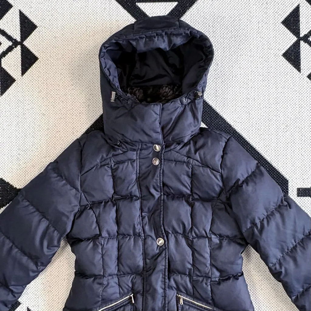 London Fog Faux Fur Trim Hooded Down & Feather Puffer Coat in Black Small - Image 5