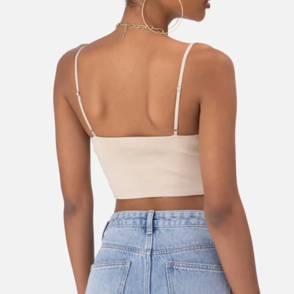 Adika Eilish Ribbed Crop Top - Image 4
