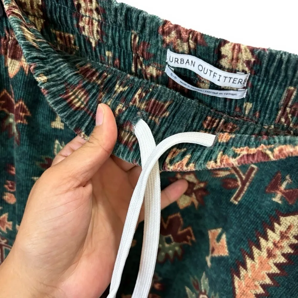 Urban Outfitters Southwestern Corduroy Penelope Joggers Bottoms - Small - Image 5