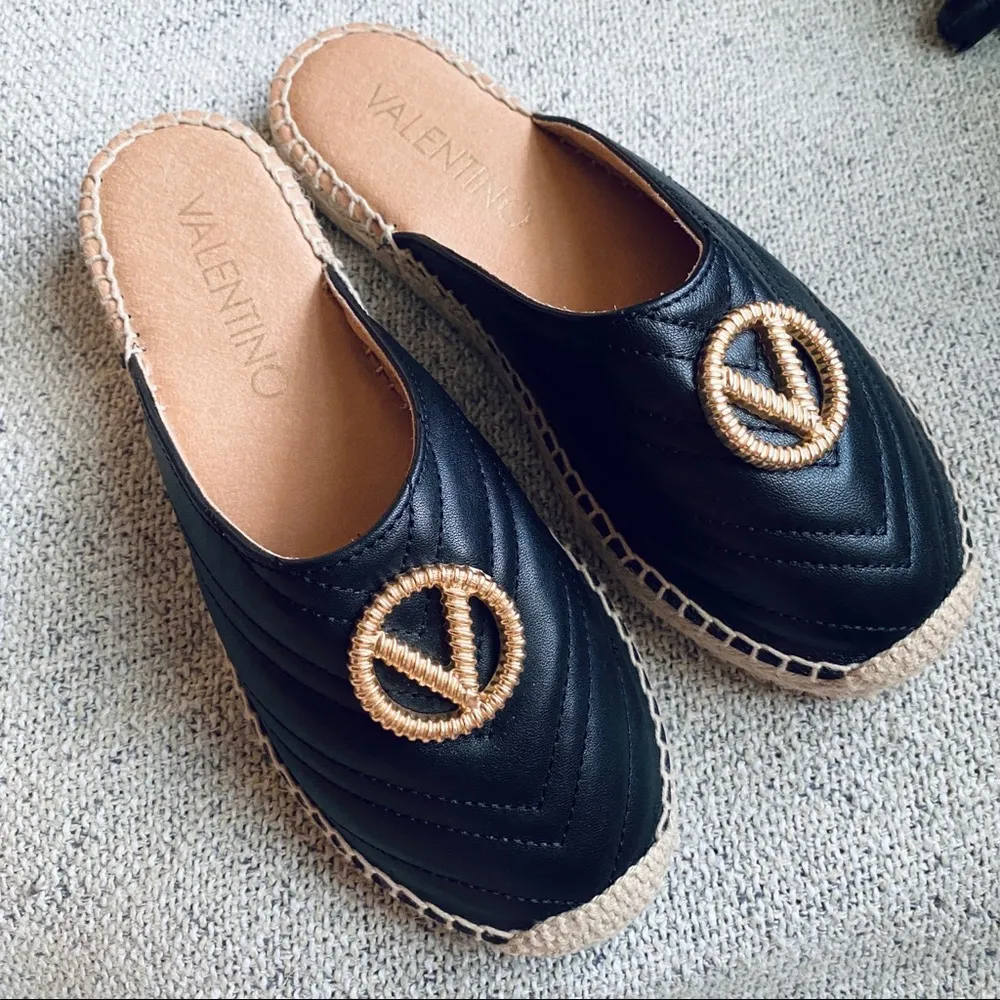 NEW Valentino Slip - Image 4