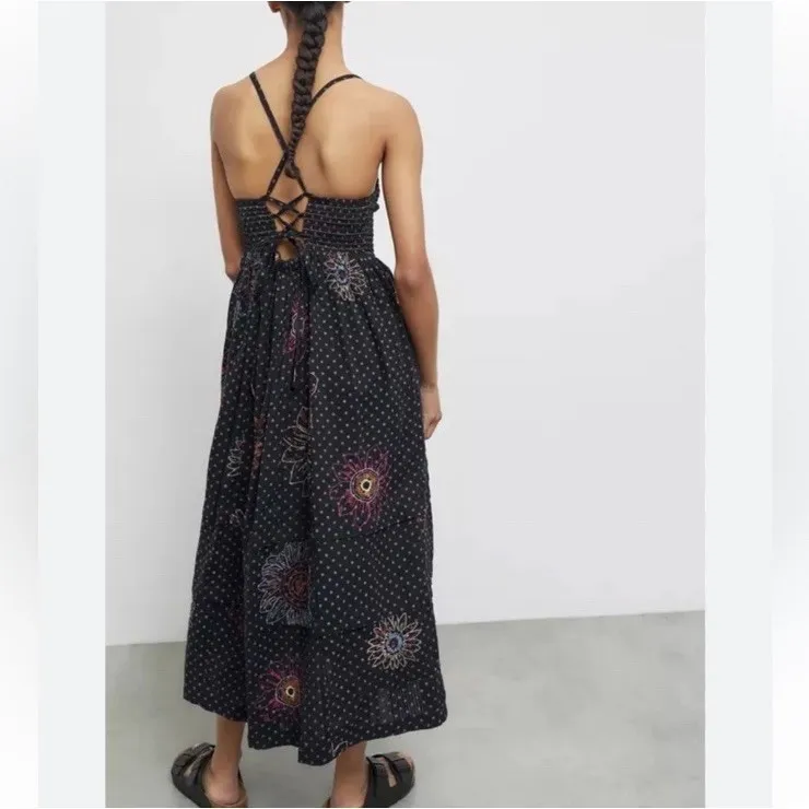 Urban Outfitters‎ UO Simonette Embroidered Midi Dress Lace Up Back Size Medium - Image 2