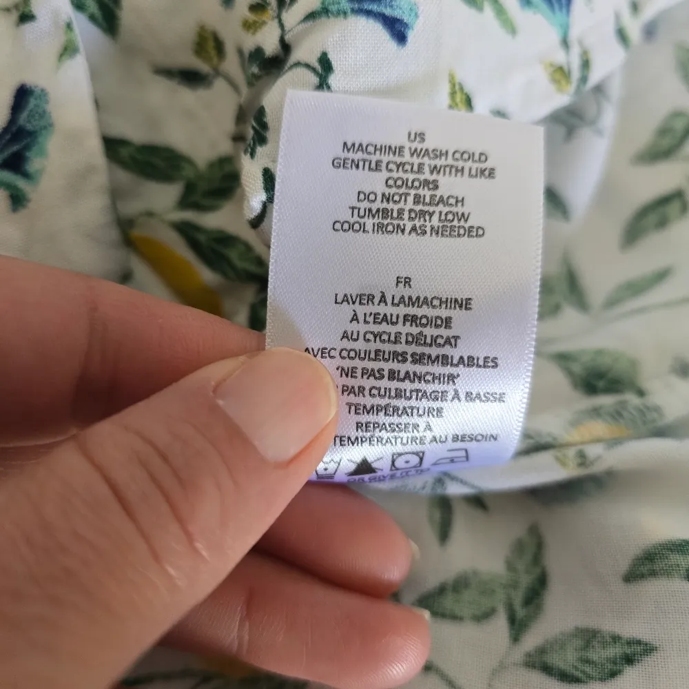 Cooper & Ella White Citrus Floral Button Down Size Small - Image 8