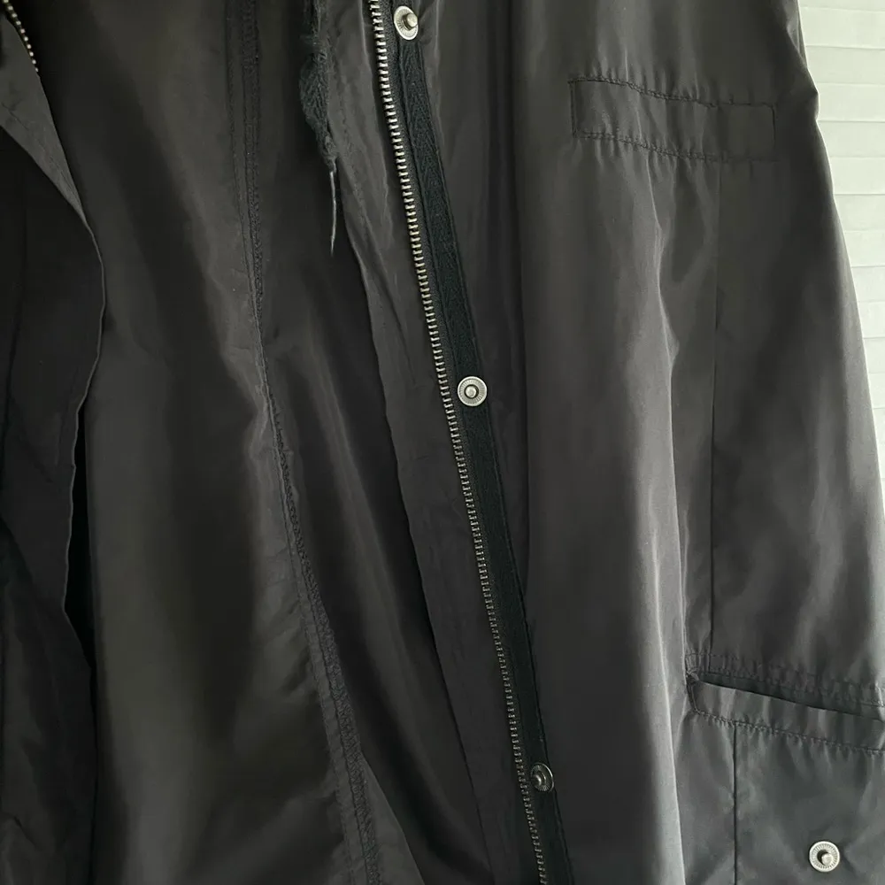 Brandy Melville Black Jacket - Image 5