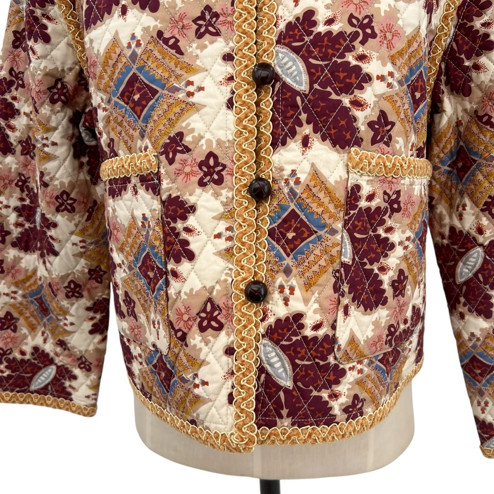 Cara Cara Marissa Quilted Jacket Retro Floral Turtledove Print Size Medium‎ Purple - Image 5