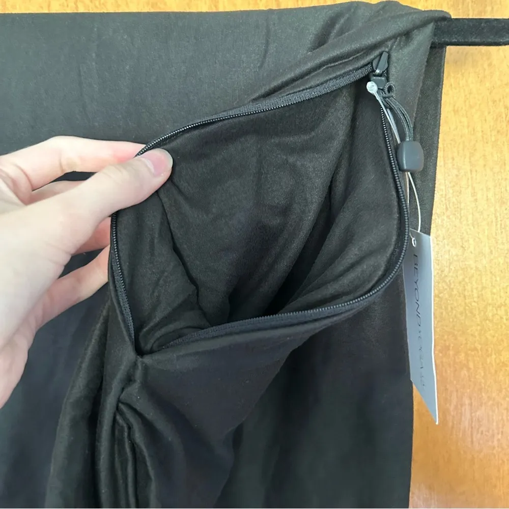 Beyond Yoga Infinity Hidden Pocket Scarf Grey New Casual Travel - Image 3