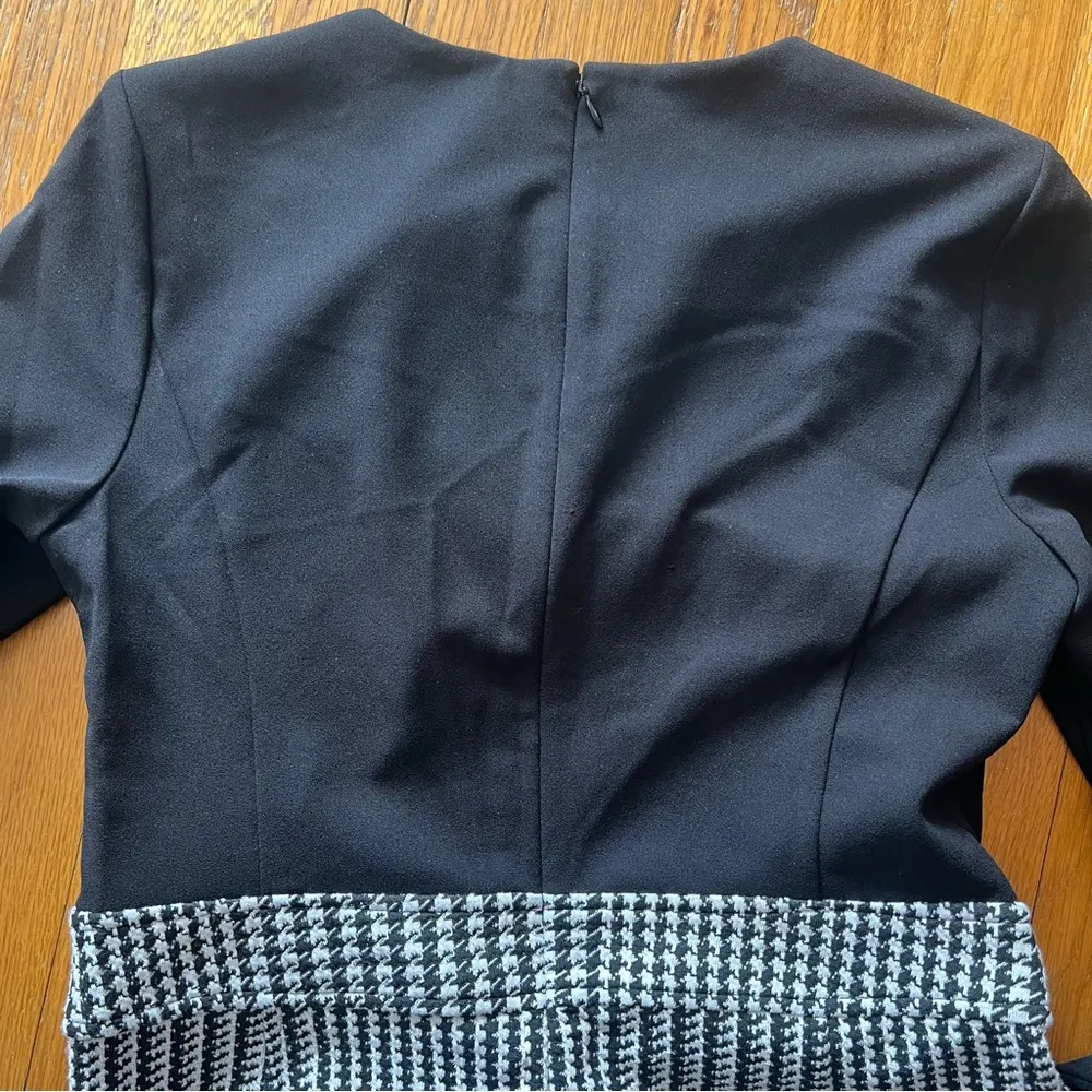 DKNY  dress size 8 - Image 4