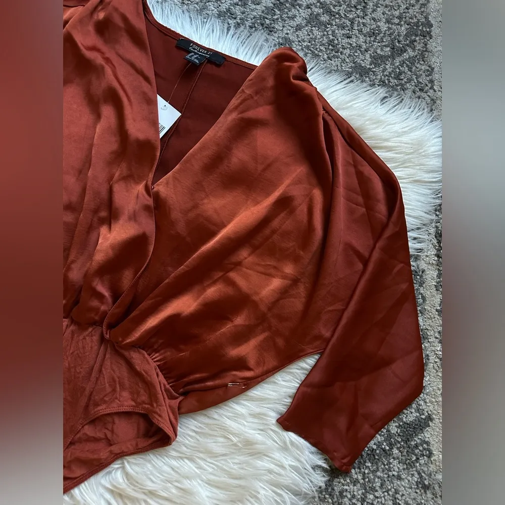 F21 Contemporary satin surplice bodysuit - Image 3