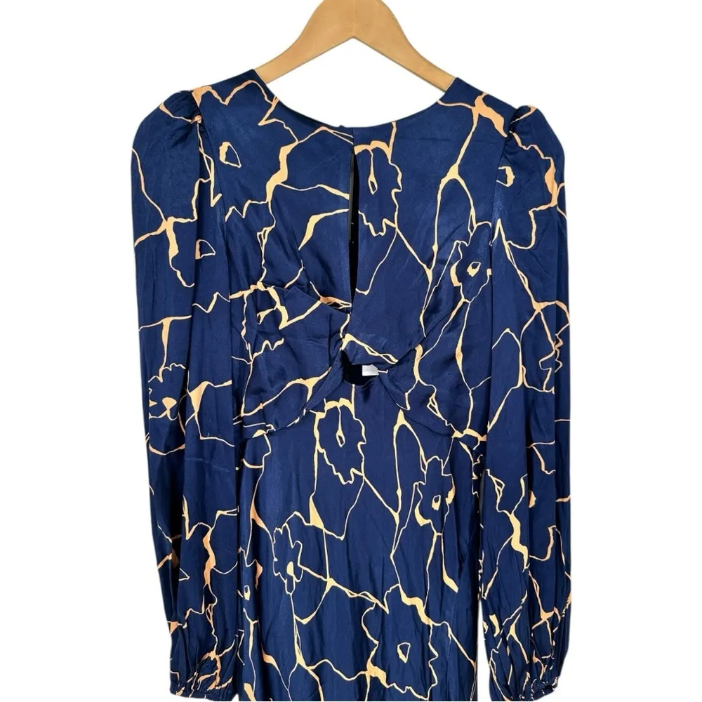 ASTR the Label size Small Navy Print Maxi Dress Abstract Floral Print - Image 2