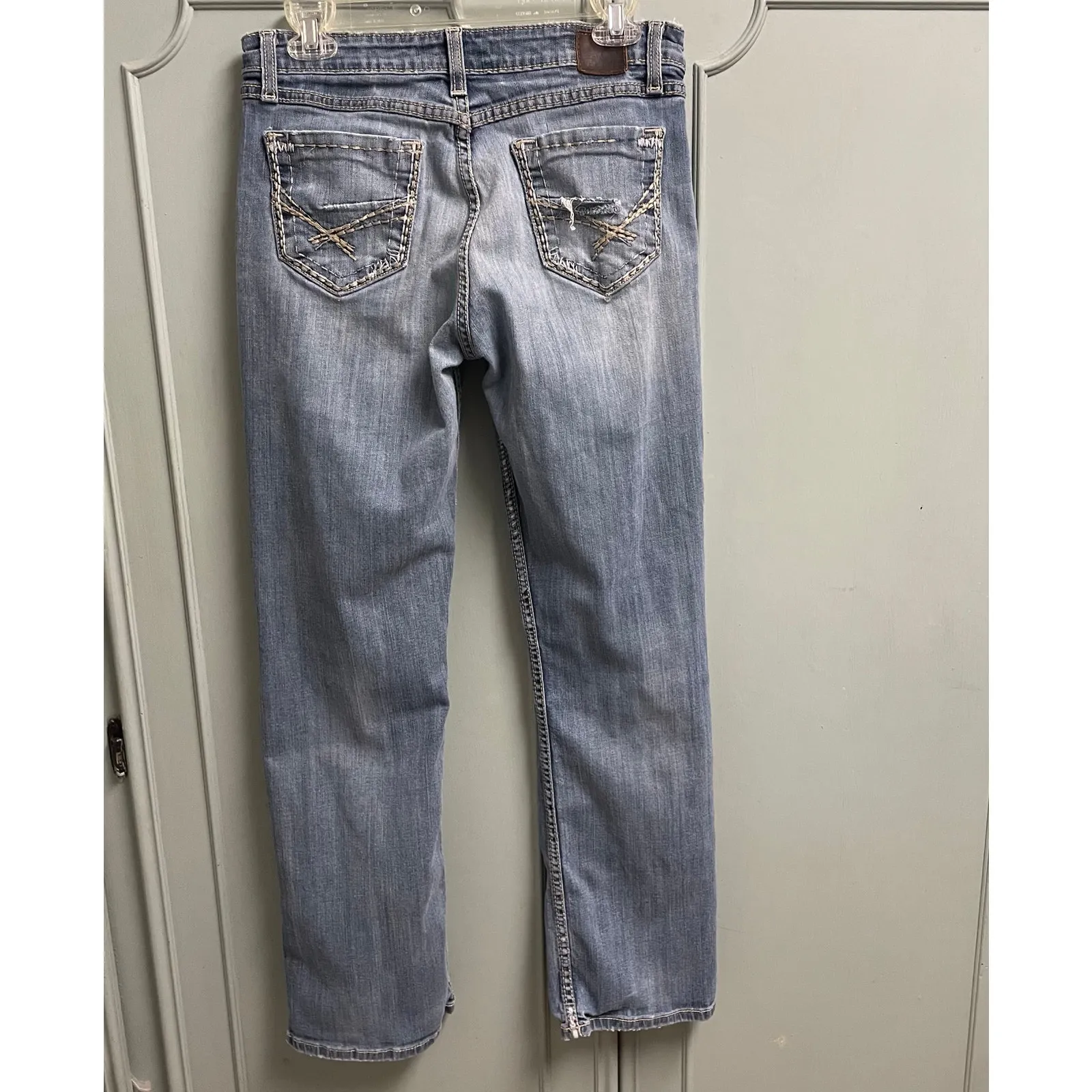 BKE Jeans Taylor Straight Size 28 Buckle Denim Light Medium Wash Distressed - Image 2