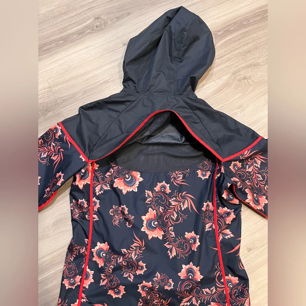 NIKE NWOT Floral Navy‎ Jacket - Image 6