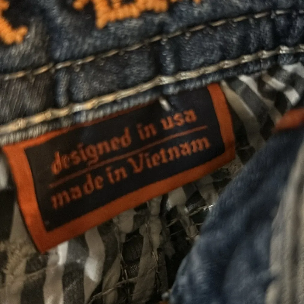 Rock Revival Women’s Signy Mid-Rise Boot Jeans - Image 5