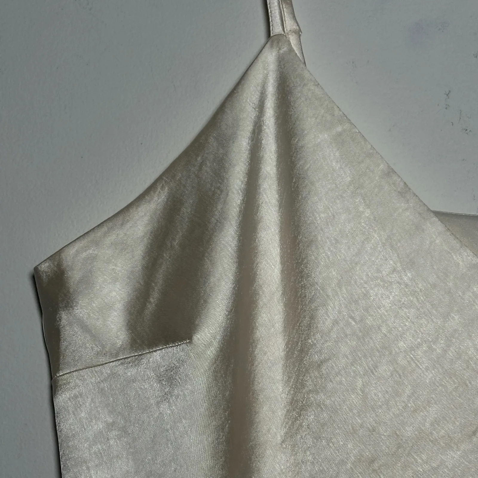 GOOD AMERICAN Ivory Satin Burnout V Neck Cami Tank Top Size 4 - Image 10