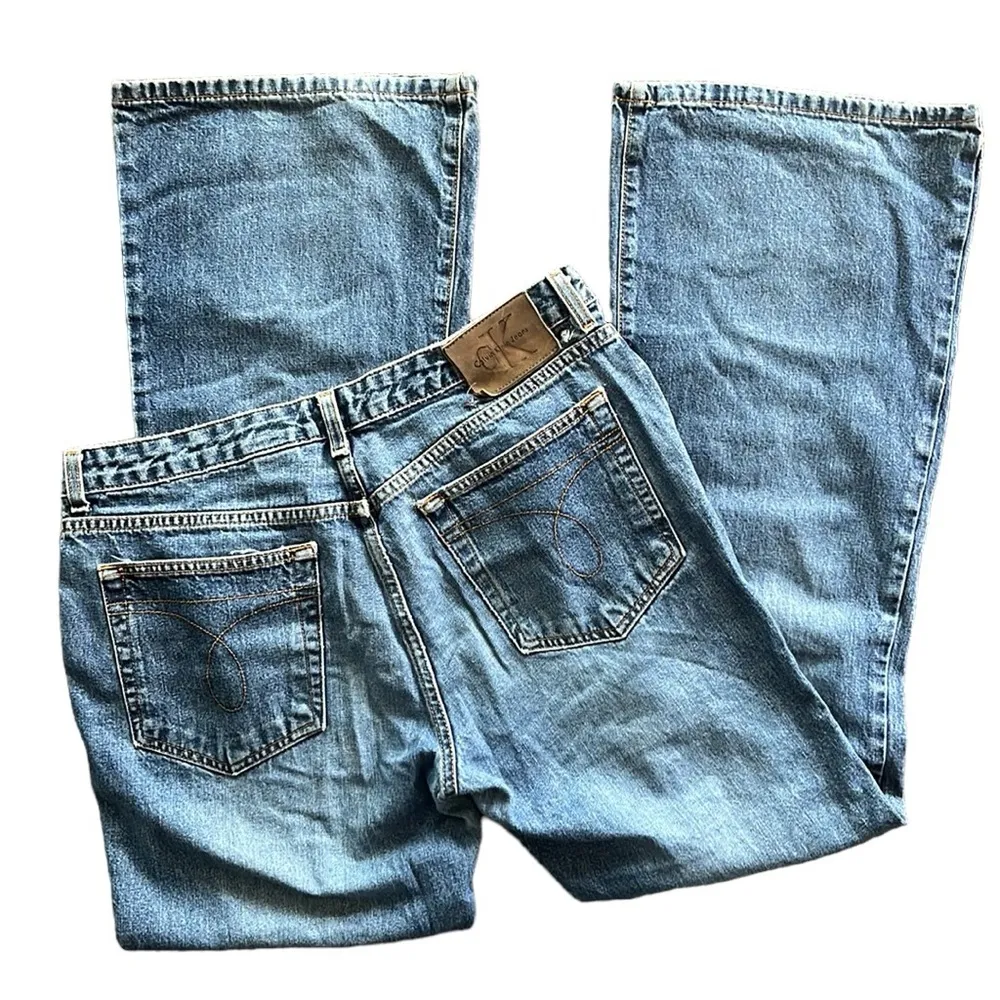 Calvin Klein  Long Boot cut Jeans - Image 9