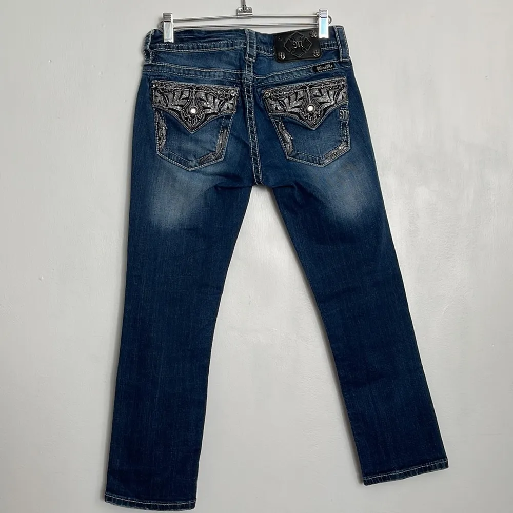 Miss Me Signature Cropped Tropical Leaf Sequin Back Pocket Jeans - Image 2