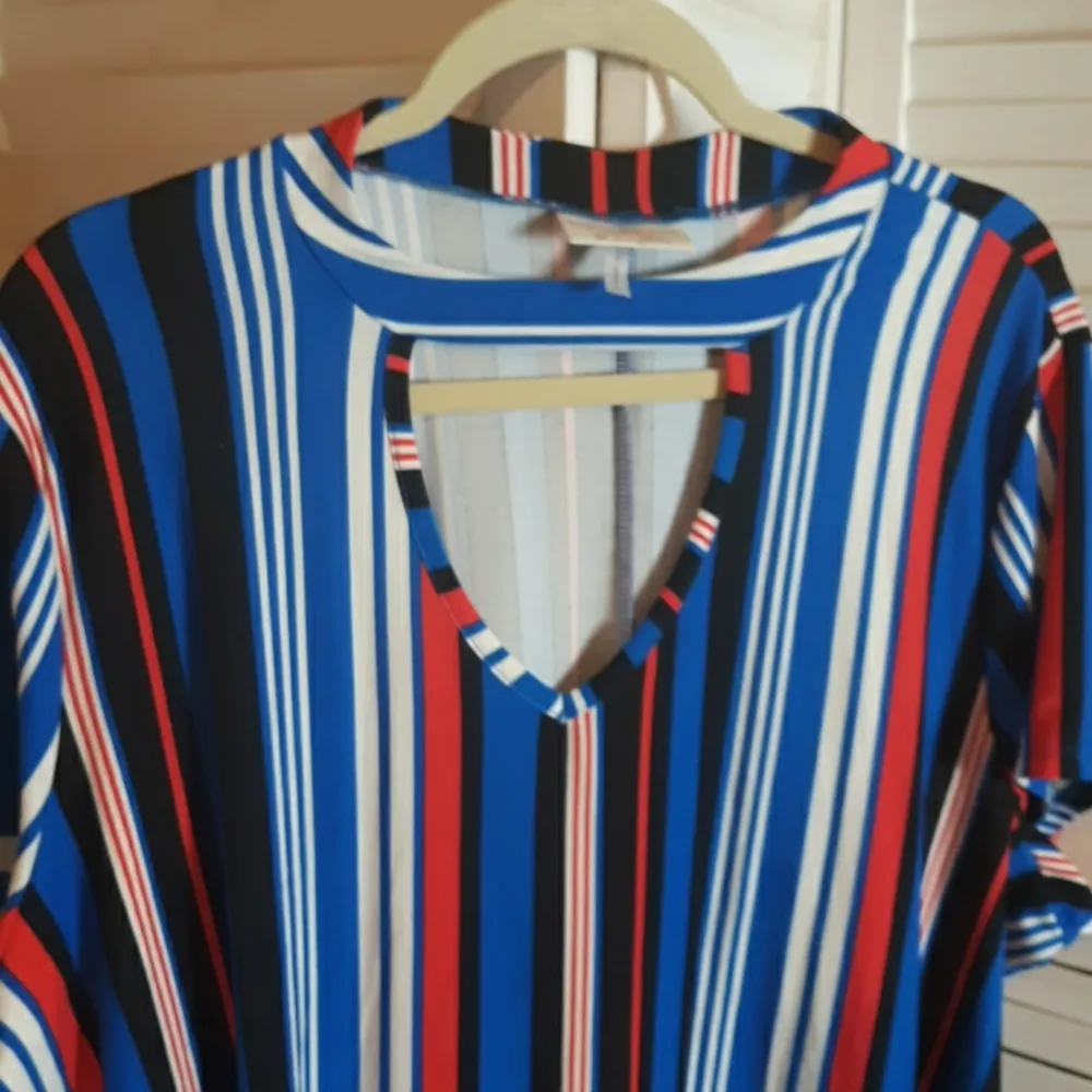 Bobbie Brooks Black, Red, White and Blue Top - Image 2