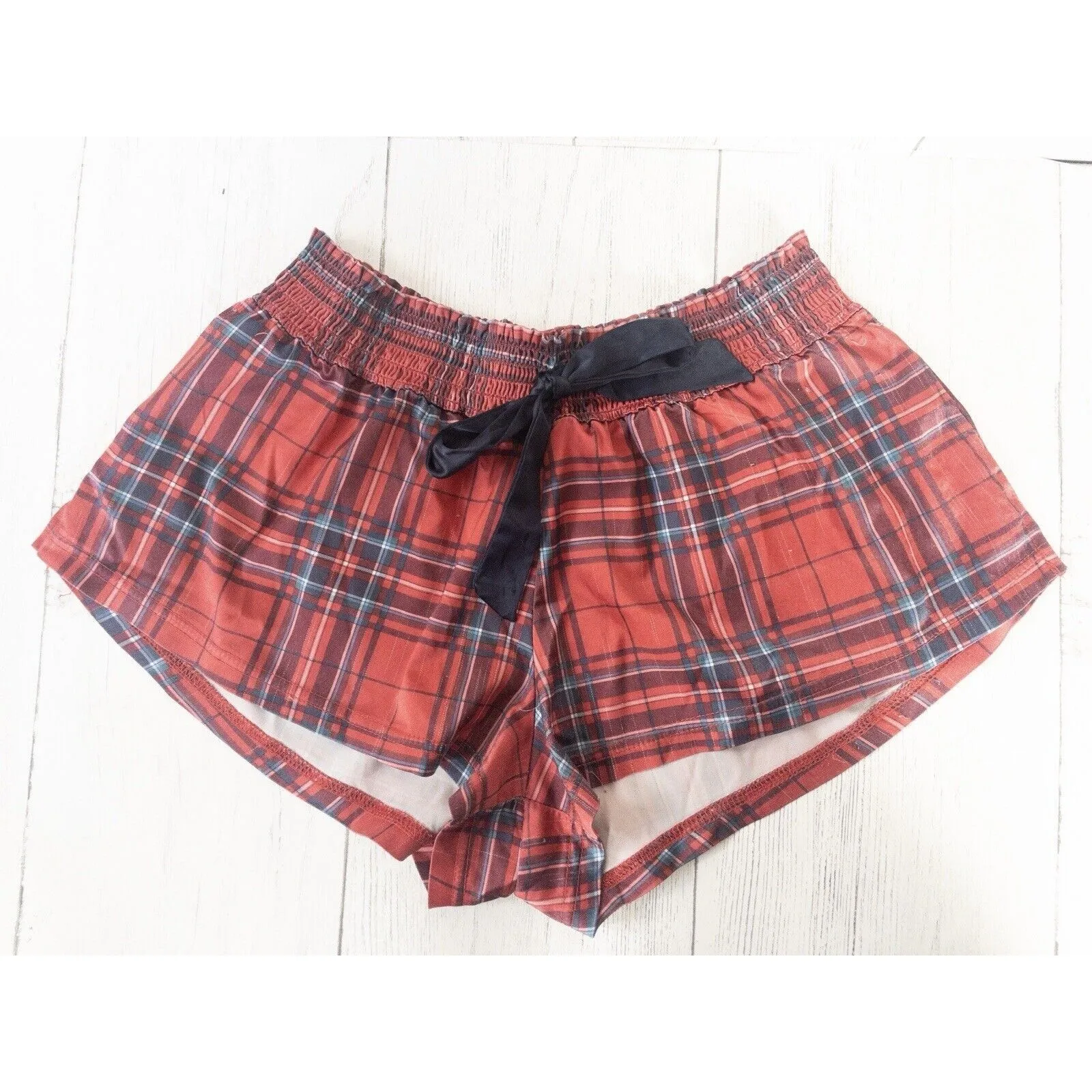 Women’s Garage & Minnie Mouse Pajama Shorts - Image 4