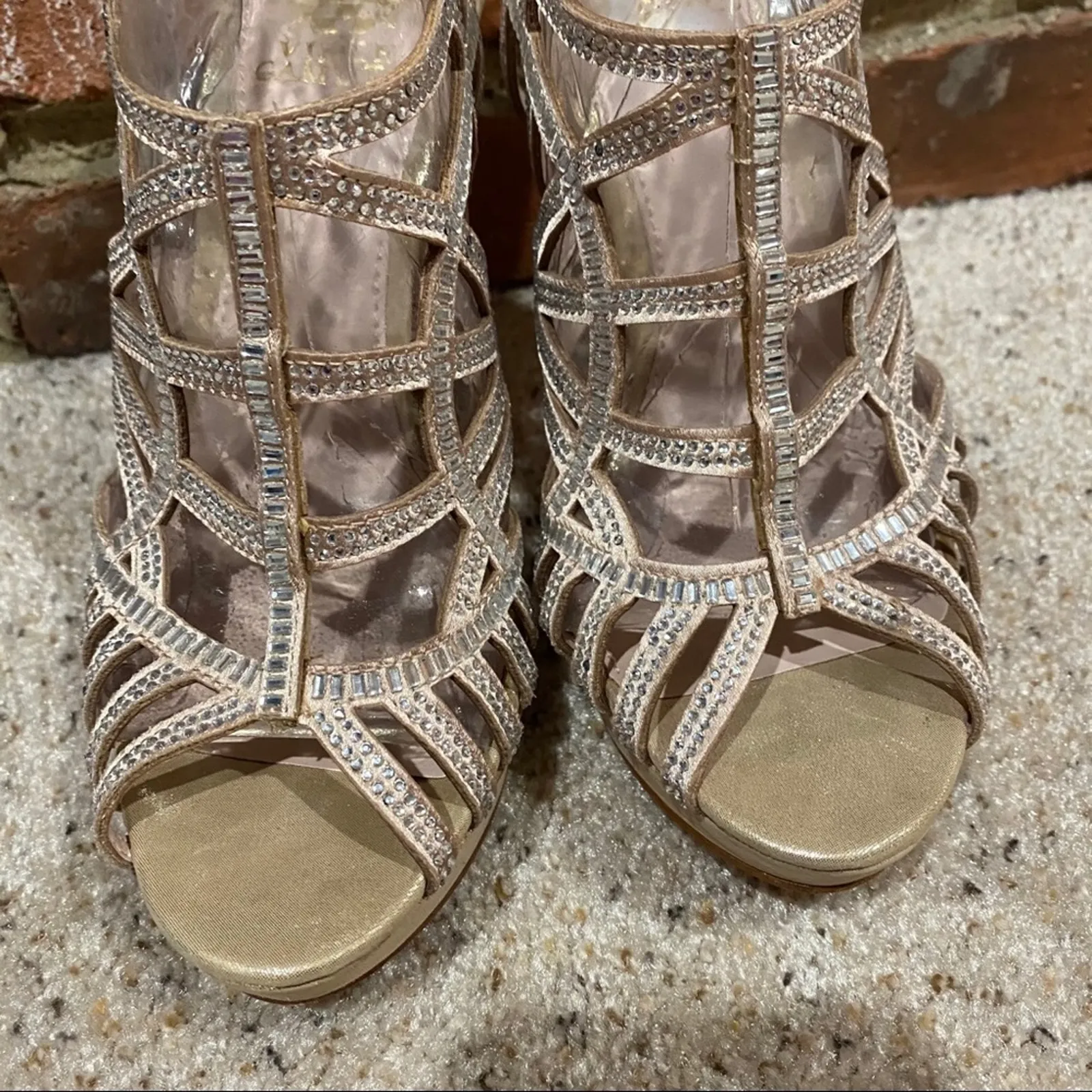 Vince Camuto Nude Sparkly Strappy Sandals sz 8 Womens Heels Sz 8 - Image 4