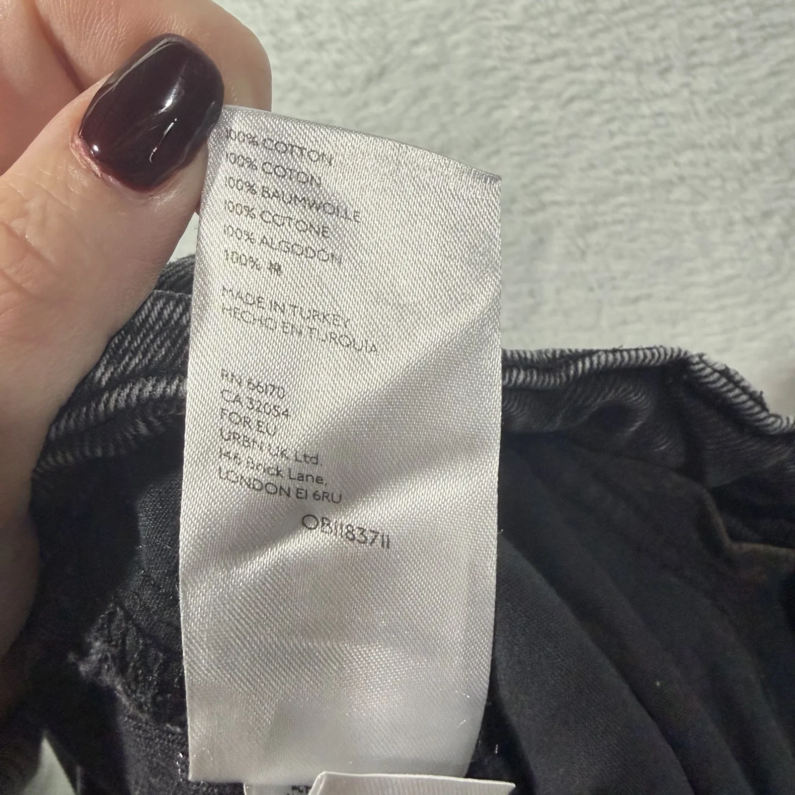 We The Free Vixen Cigarette Jean In Rock N Roll Distressed Women's size 27 - Image 9