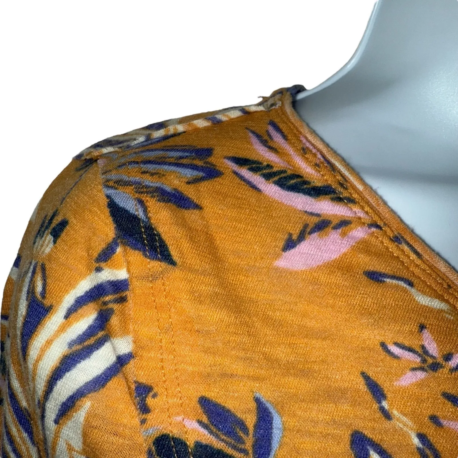 FREE PEOPLE WE THE FREE Honey Combo Floral Print‎ Ruched L/S Top Size - Image 5