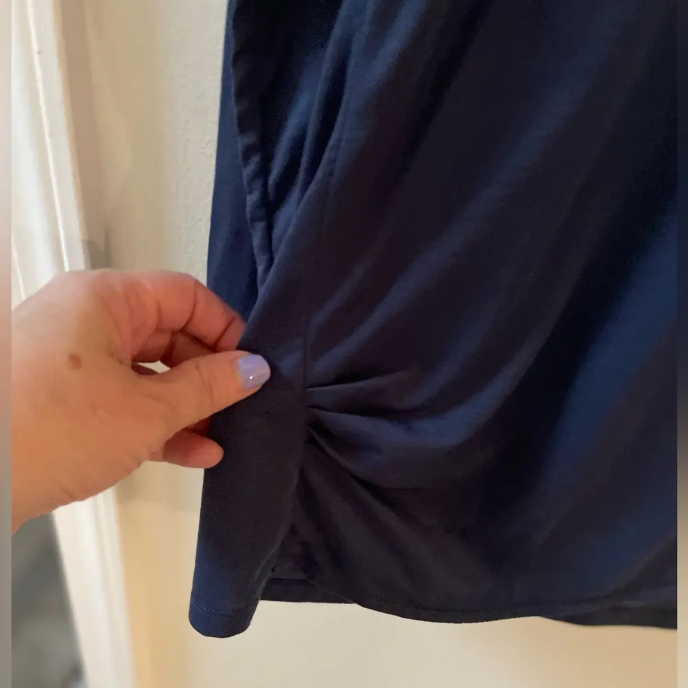 Athleta Essence Moonbeam long sleeve top, blue, size XL - Image 3