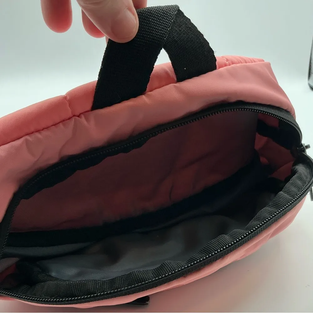 A Nylon Adidas light pink belt bag with waist strap Fanny Pack Bag - Image 7