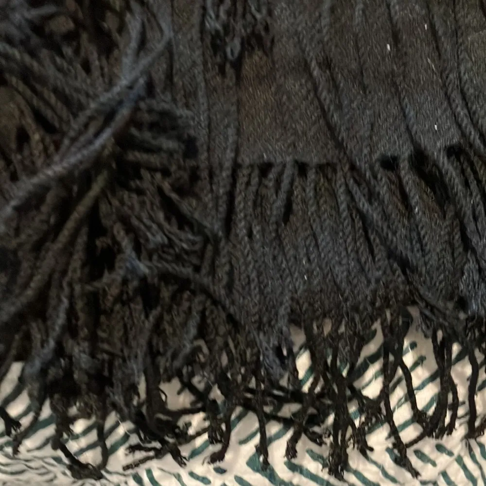 Scarves 4 winter fall scarves paisley plaid black fringe NWOT 800 - Image 4