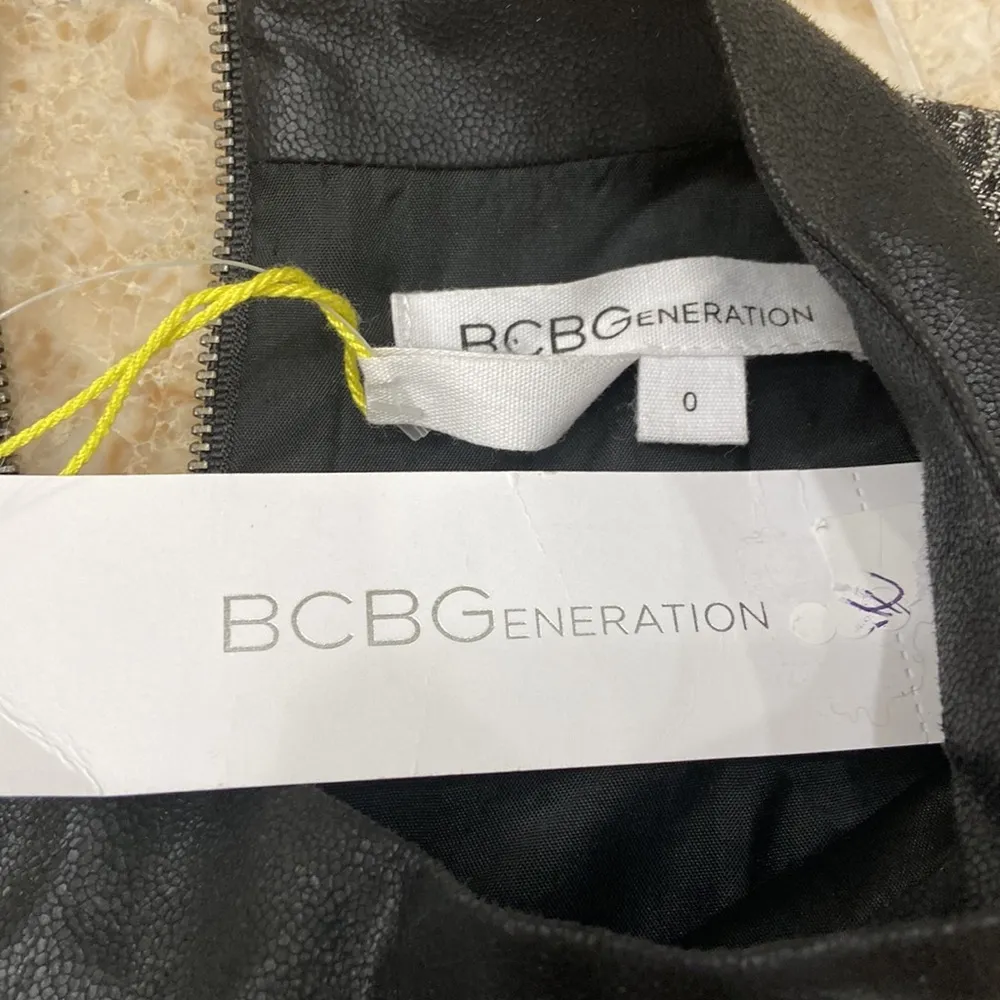 Mockneck mini Black and Silver Dress. Size 0. NWT - Image 8