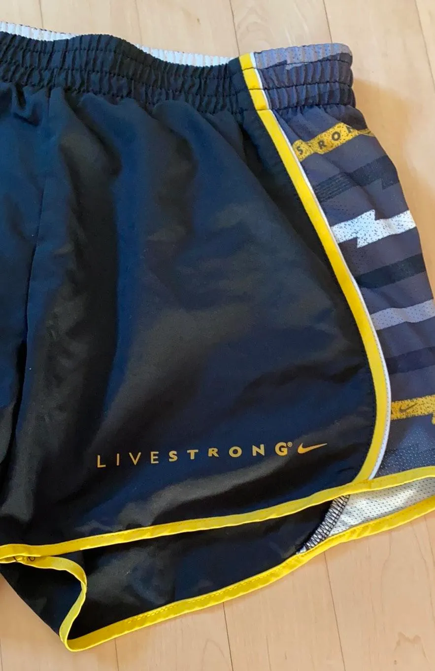 Athletic Shorts Live Strong - Image 3