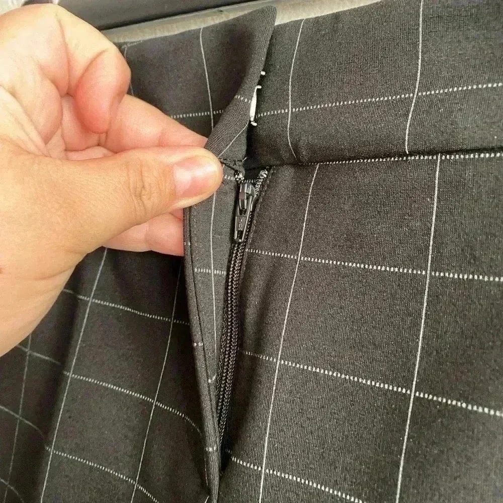 🆕 ANN TAYLOR FACTORY Black Windowpane Ankle Skinny Pants 2P🆕 - Image 6